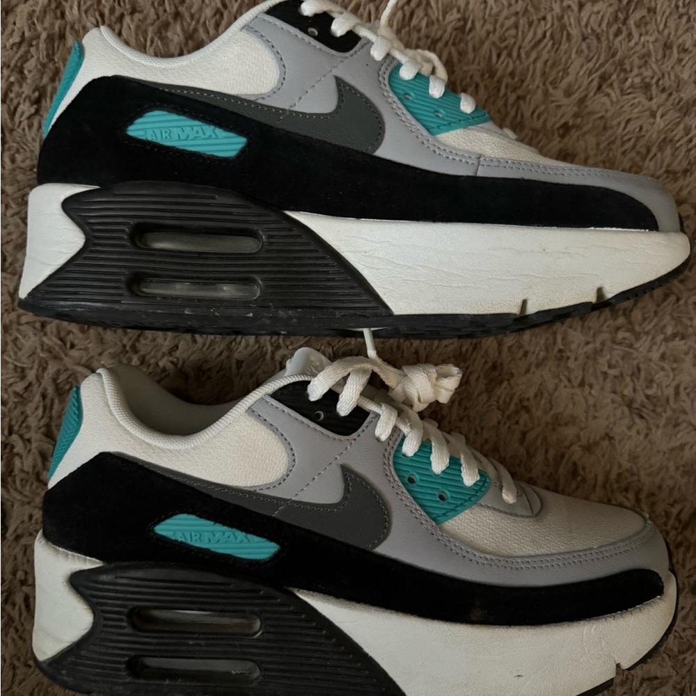 Nike Air Max- Women’s size 7.5